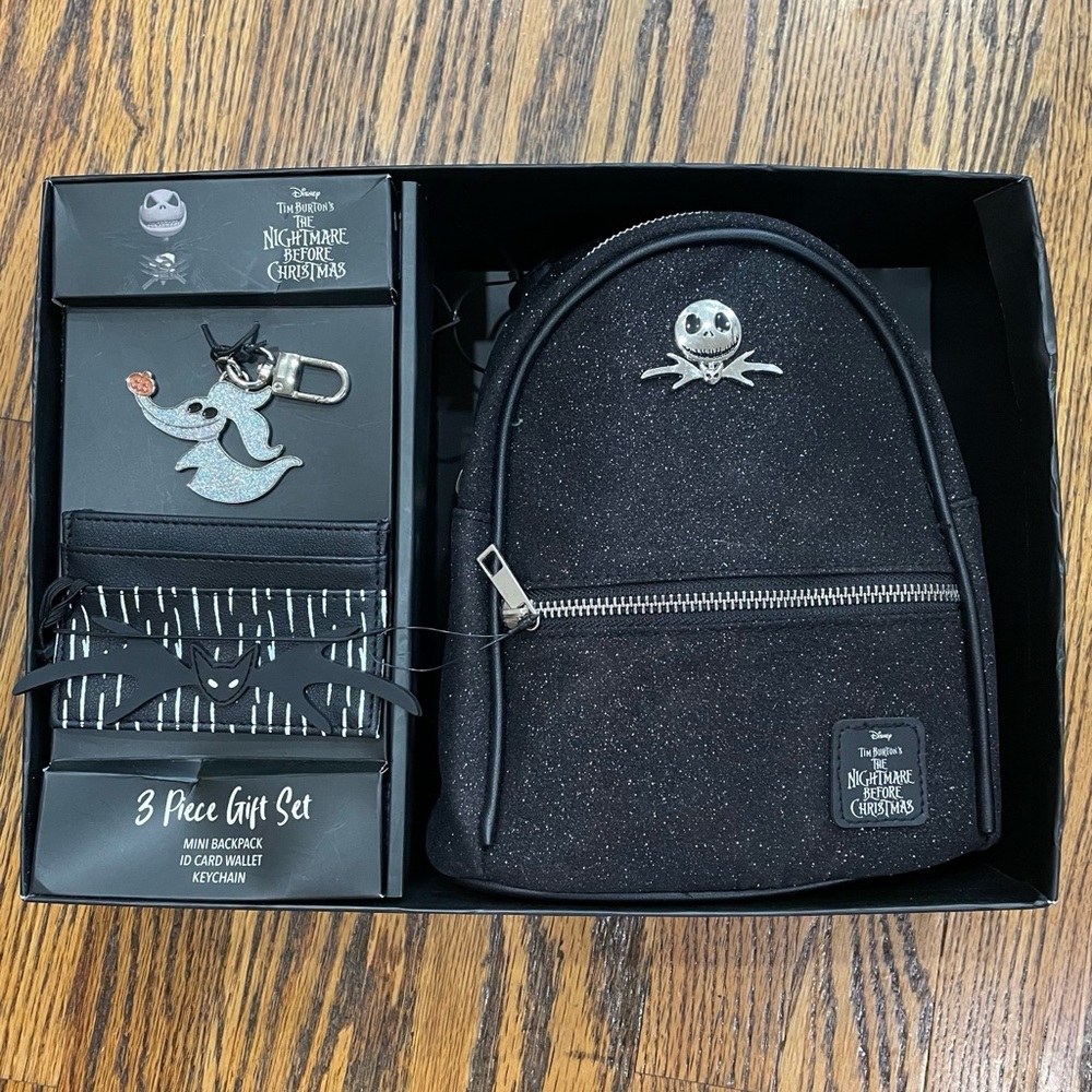 Disney Nightmare Before Christmas 3 Piece Set Mini Backpack ID Wallet Keychain